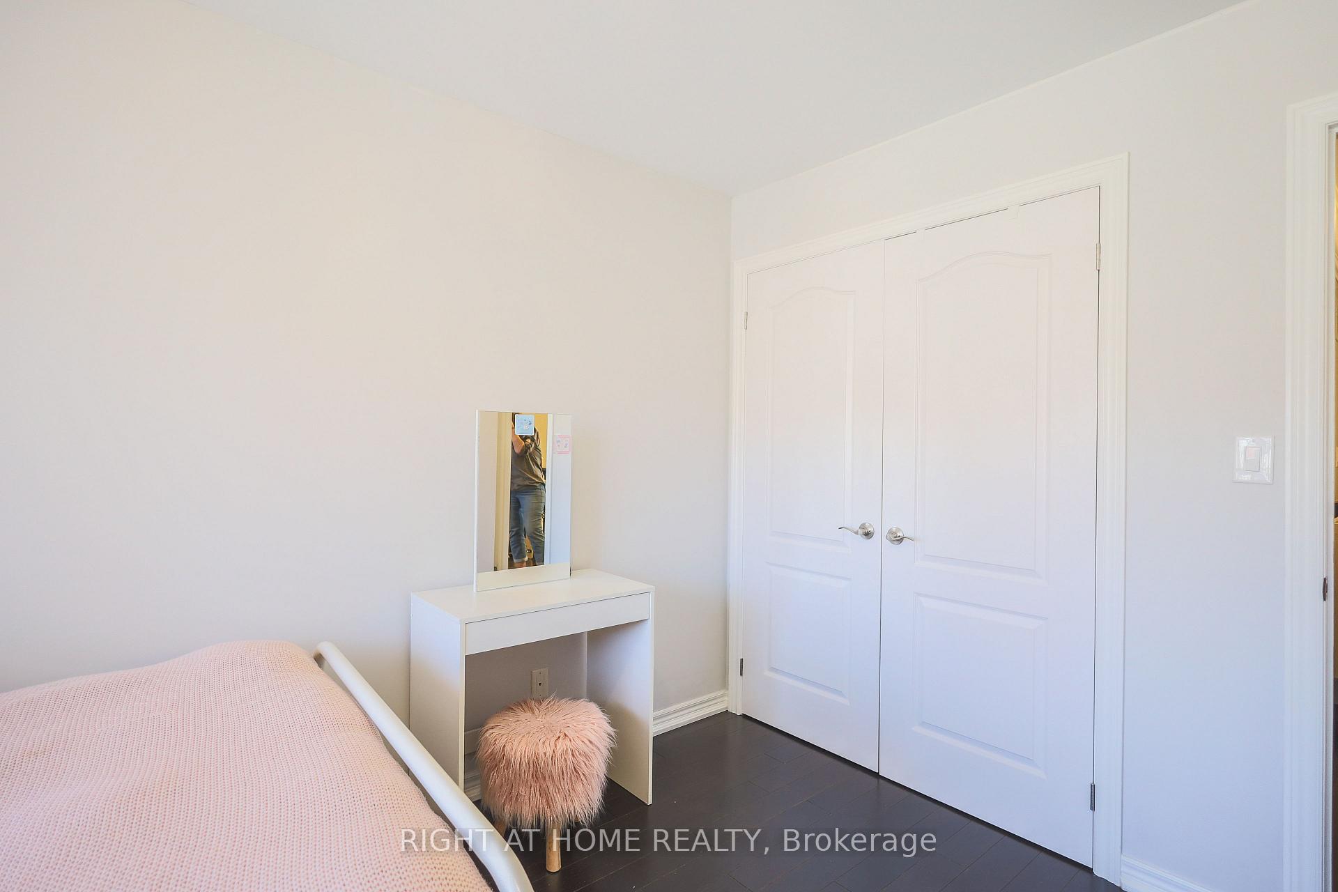 Photo 38 of 47 Millhouse Court, Vaughan, Patterson — HOMEH