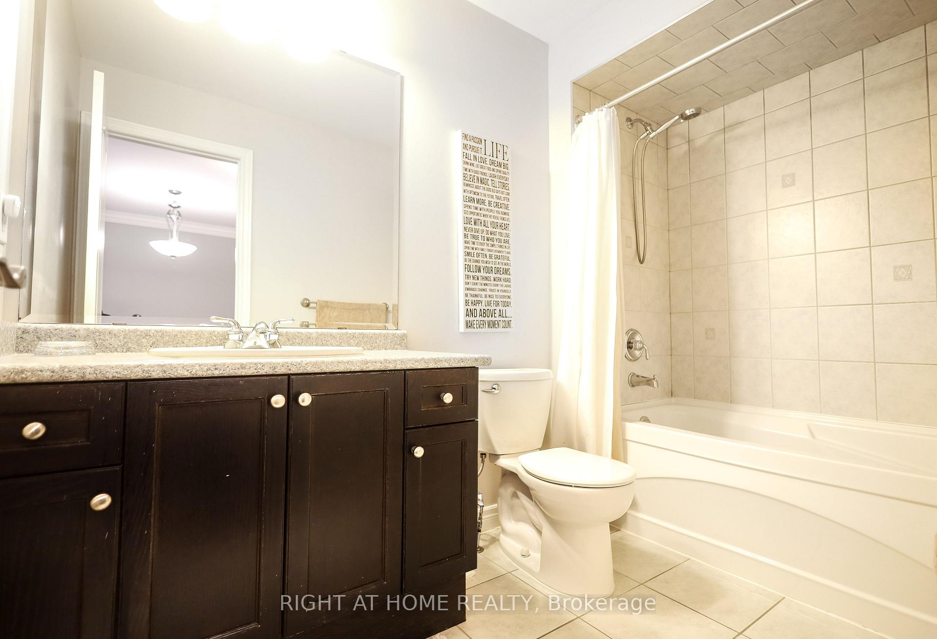 Photo 40 of 47 Millhouse Court, Vaughan, Patterson — HOMEH