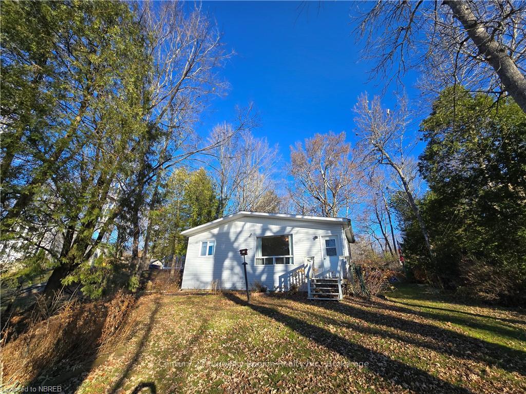 Front of 286 Pierre Road