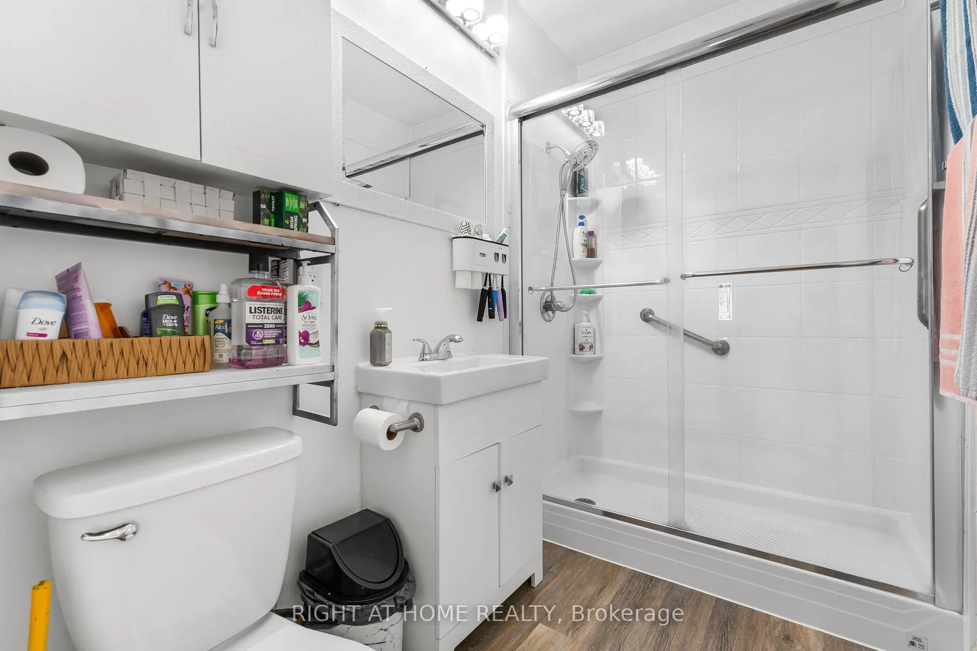 Photo 18 of 393 Victory Avenue, Welland, Lincoln/Crowland — HOMEH