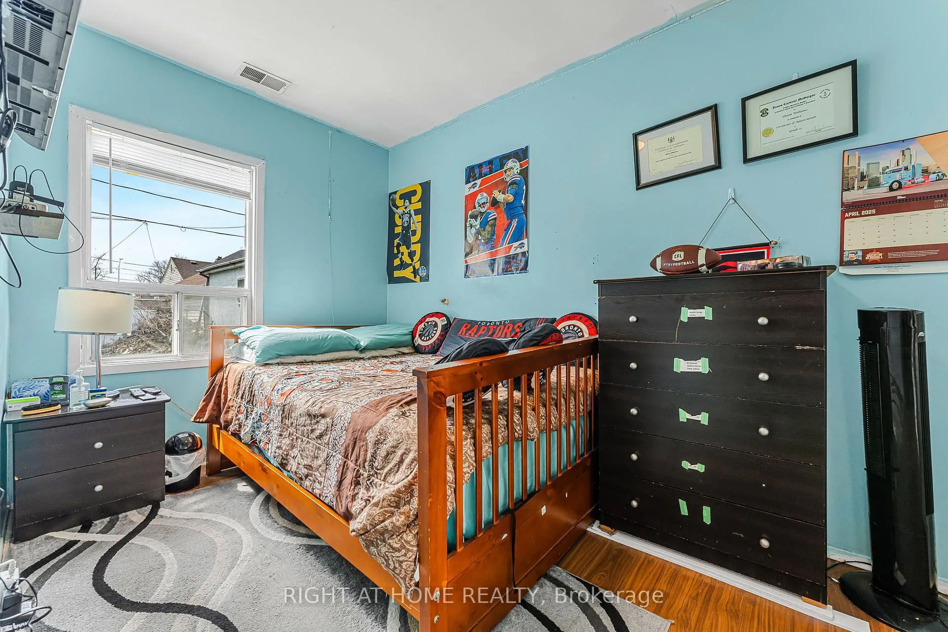Photo 19 of 393 Victory Avenue, Welland, Lincoln/Crowland — HOMEH