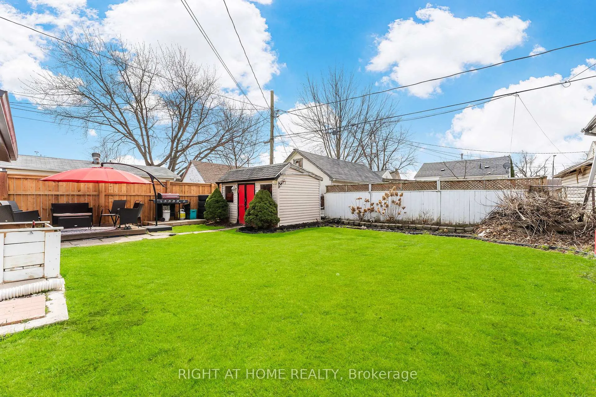 Photo 23 of 393 Victory Avenue, Welland, Lincoln/Crowland — HOMEH