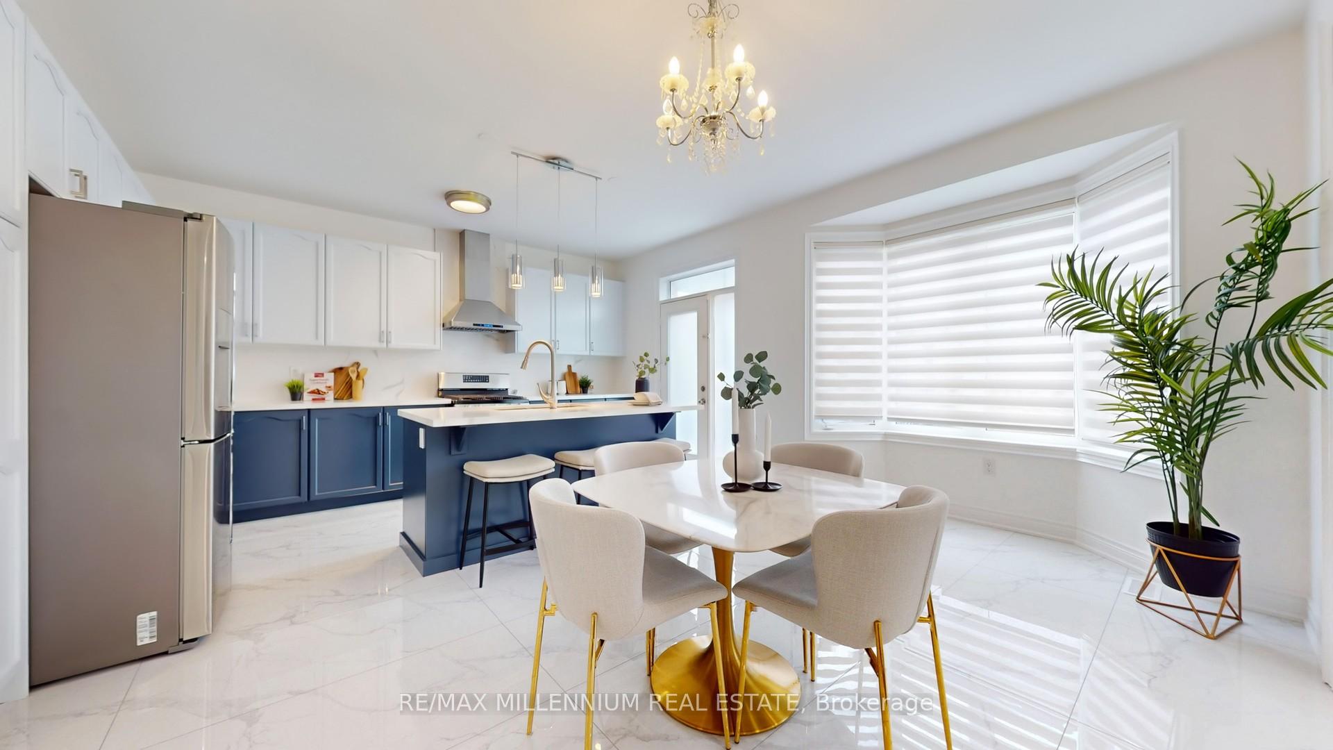 Photo 13 of 72 Cranbrook Crescent, Vaughan, Kleinburg — HOMEH
