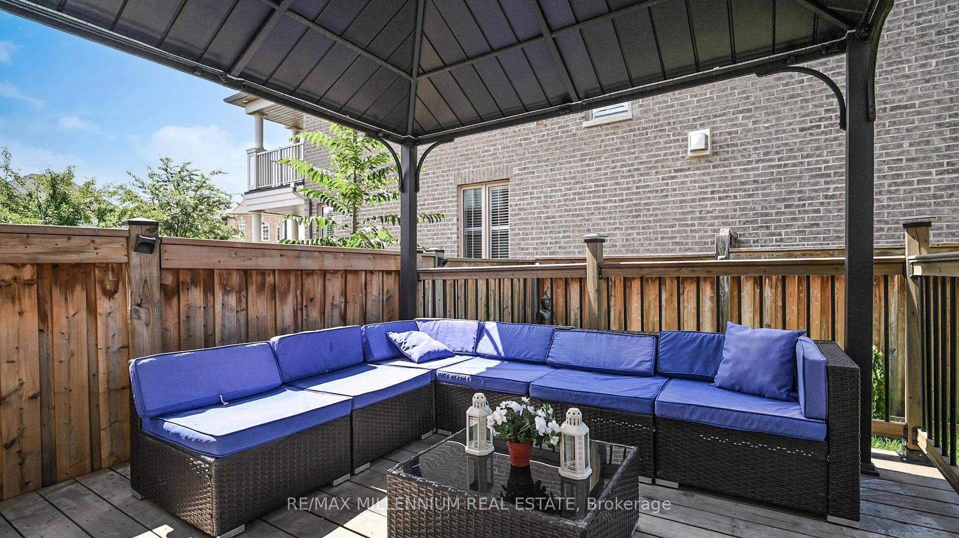 Photo 45 of 72 Cranbrook Crescent, Vaughan, Kleinburg — HOMEH