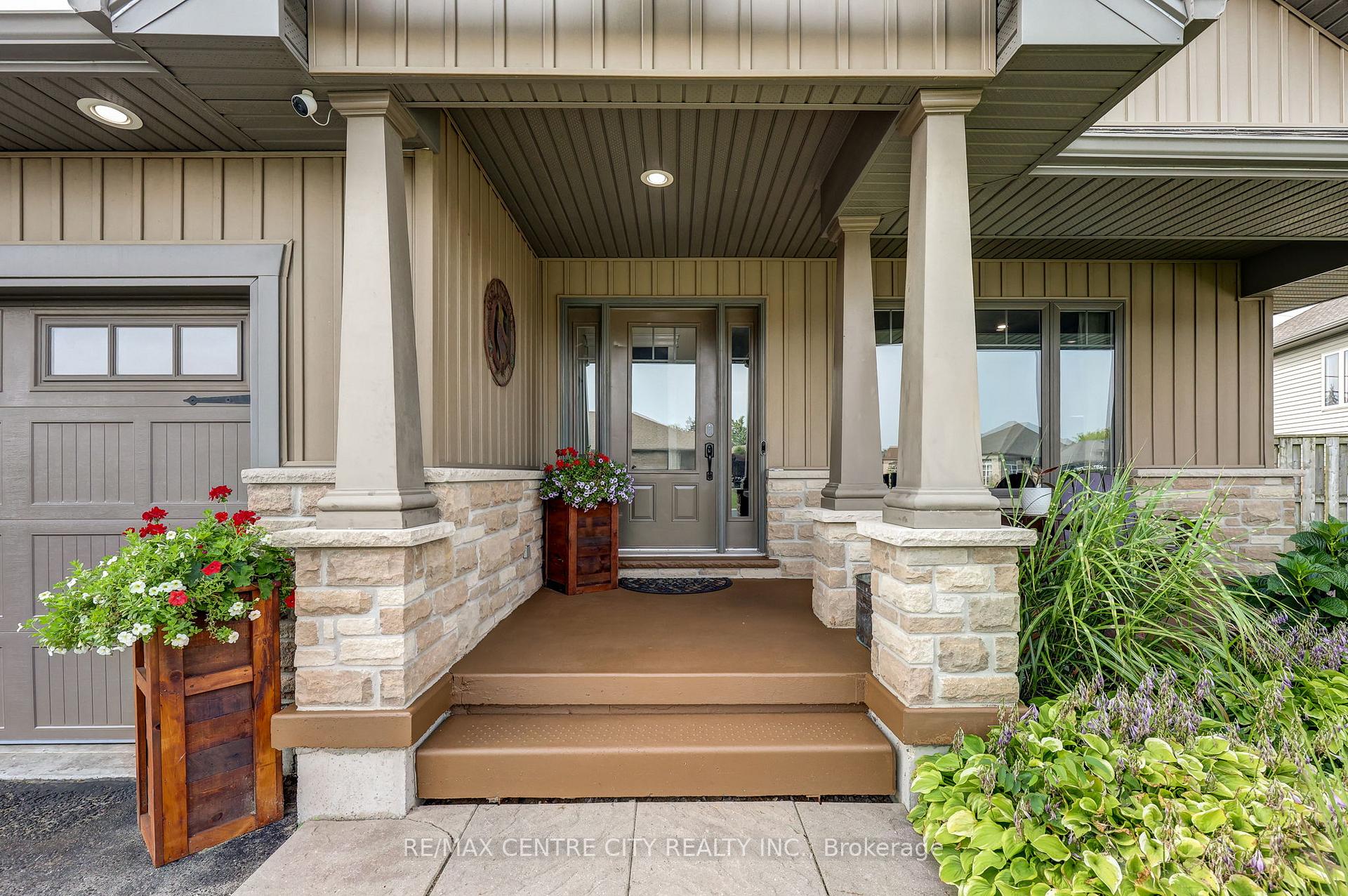 Photo 3 of 31 Richard Court, Aylmer — HOMEH