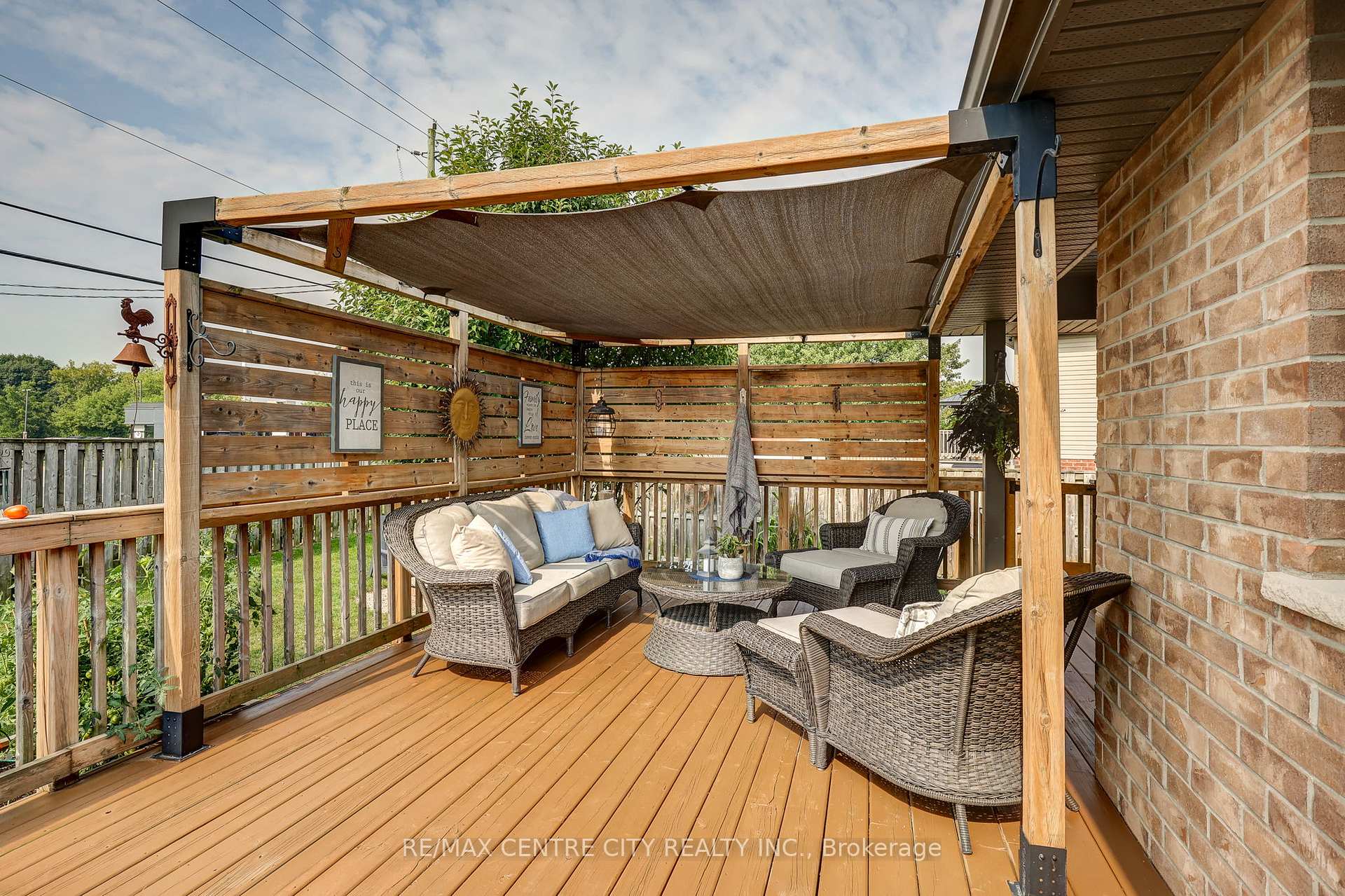 Photo 11 of 31 Richard Court, Aylmer — HOMEH