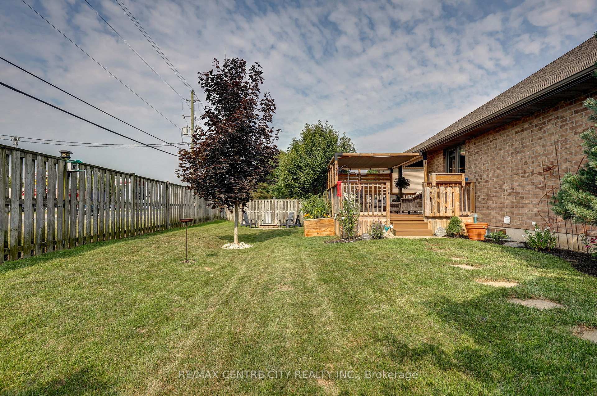 Photo 14 of 31 Richard Court, Aylmer — HOMEH
