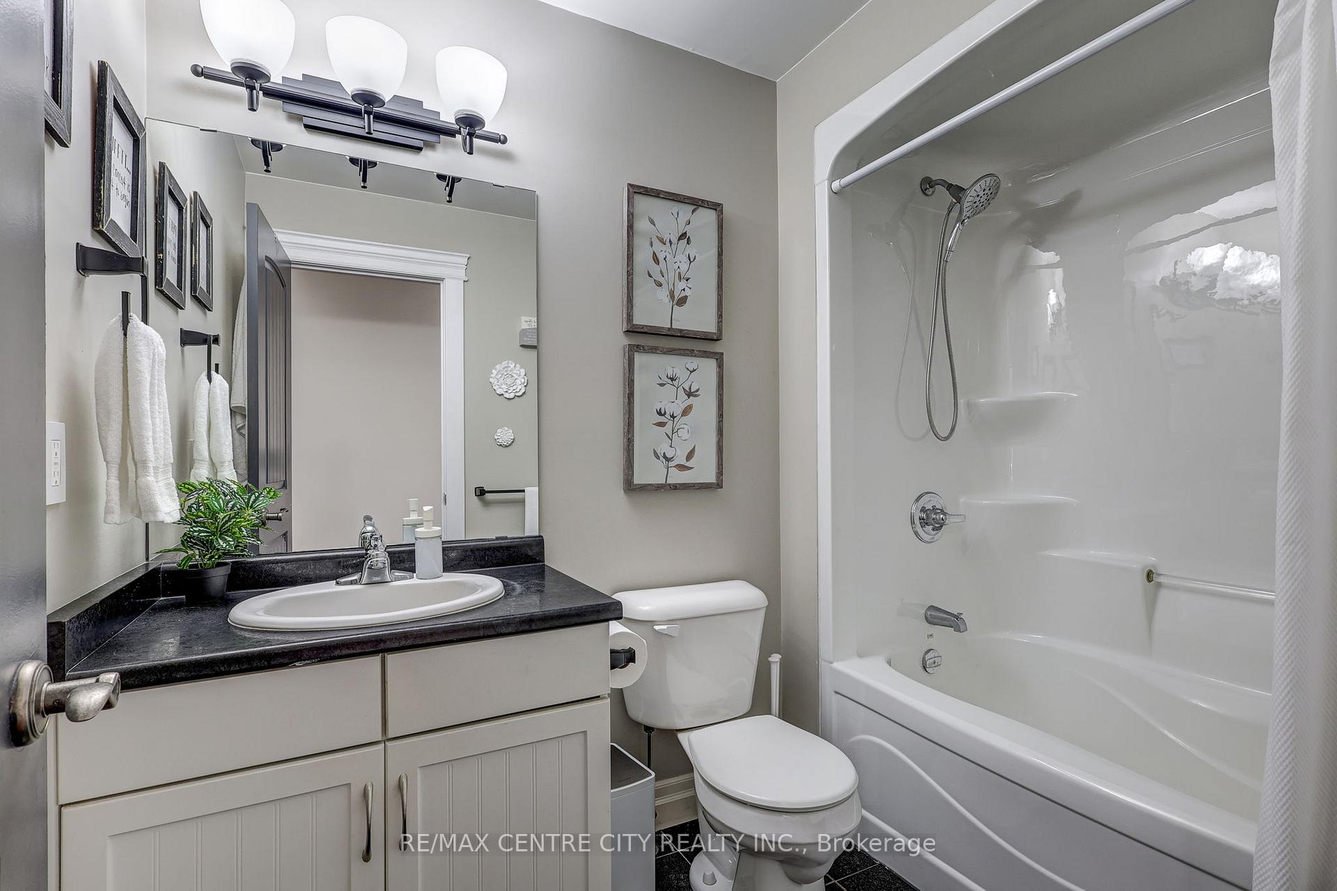 Photo 31 of 31 Richard Court, Aylmer — HOMEH