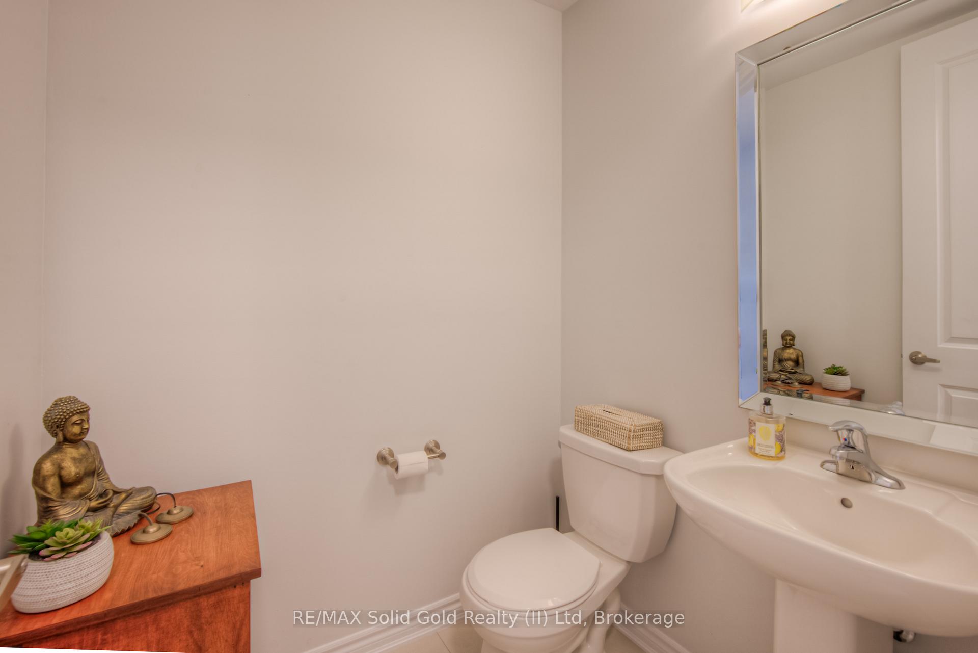 Photo 5 of 381 Dolman Street, Woolwich — HOMEH