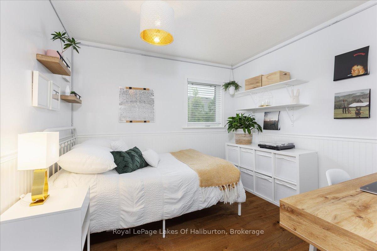 Photo 22 of 206 Birkshire Drive, Aurora, Bayview Wellington — HOMEH