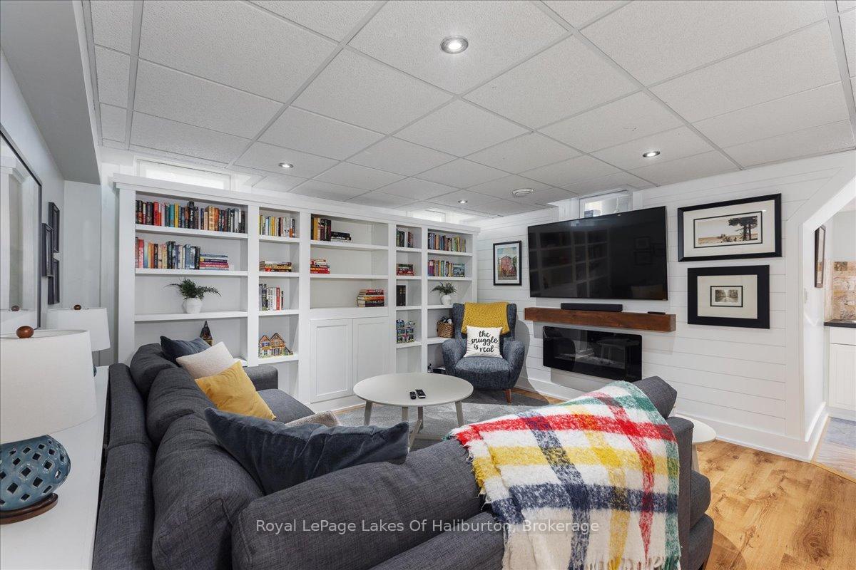 Photo 31 of 206 Birkshire Drive, Aurora, Bayview Wellington — HOMEH
