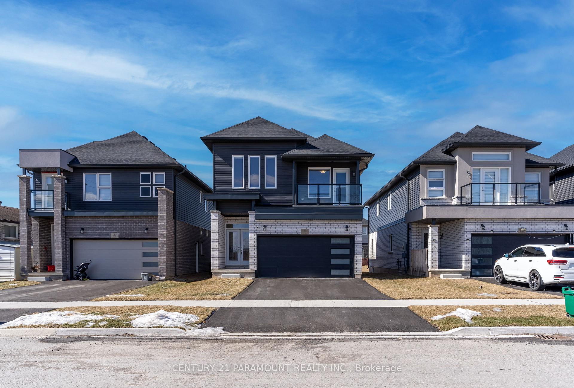 Photo 2 of 72 Bradley Avenue, Welland, Lincoln/Crowland — HOMEH