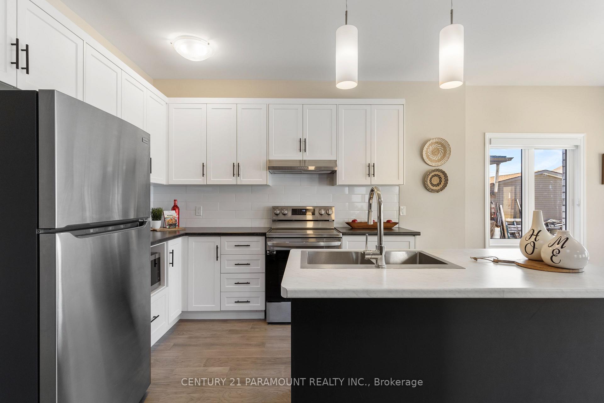 Photo 5 of 72 Bradley Avenue, Welland, Lincoln/Crowland — HOMEH