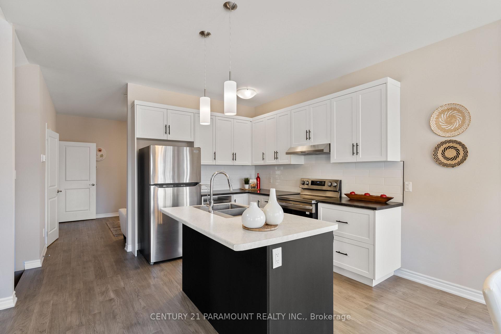 Photo 11 of 72 Bradley Avenue, Welland, Lincoln/Crowland — HOMEH