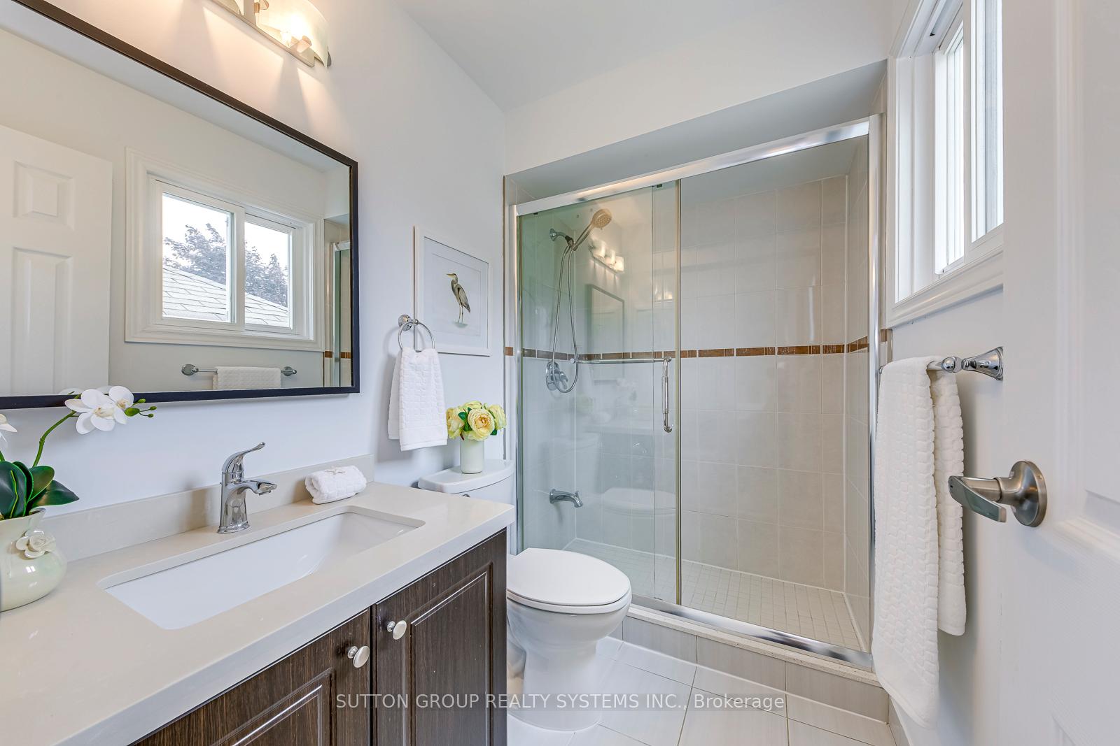 Photo 24 of 207 Winding Lane, Vaughan, Crestwood-Springfarm-Yorkhill — HOMEH