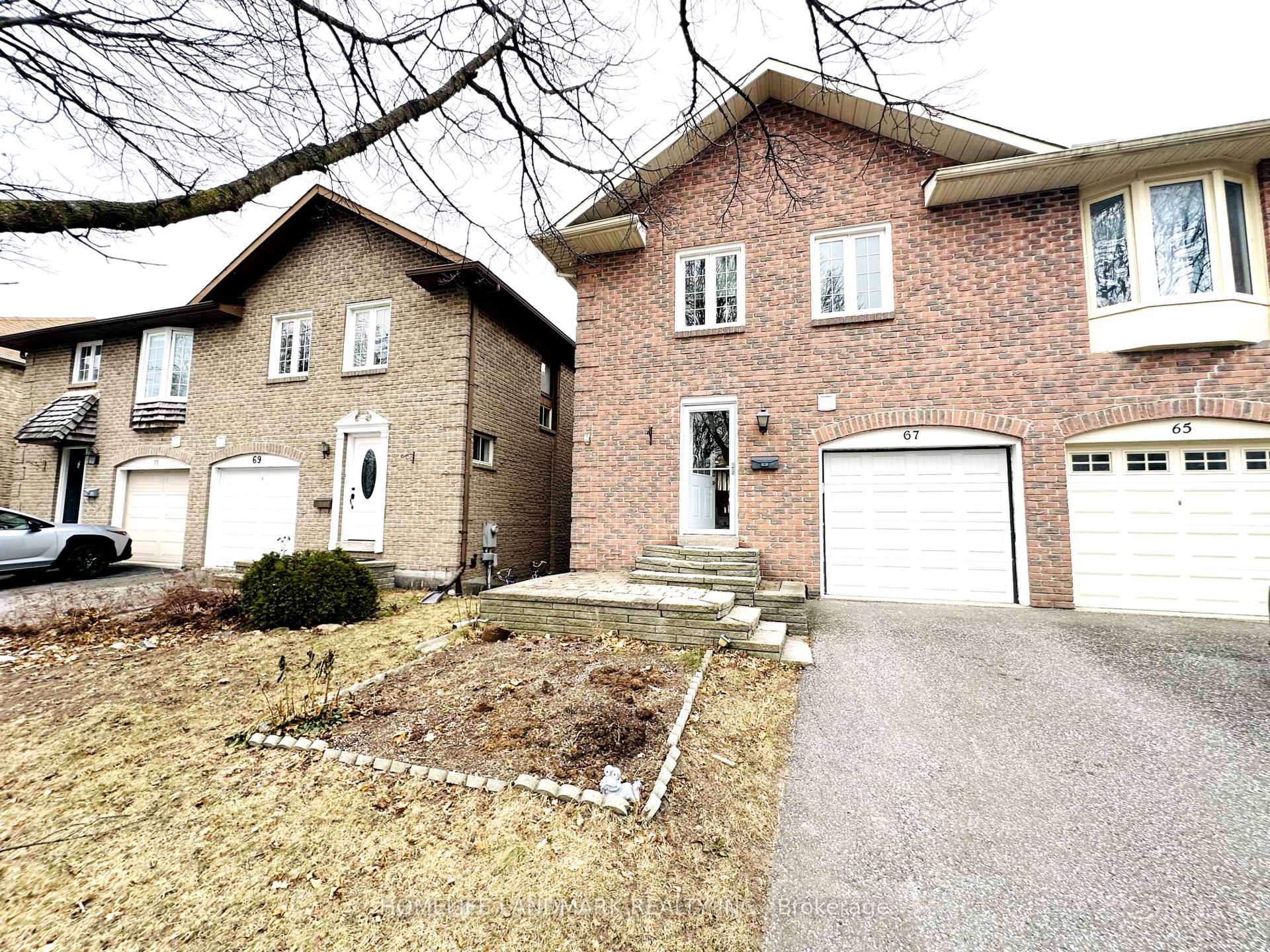 Photo 1 of 67 Foxglove Court, Markham, Unionville — HOMEH