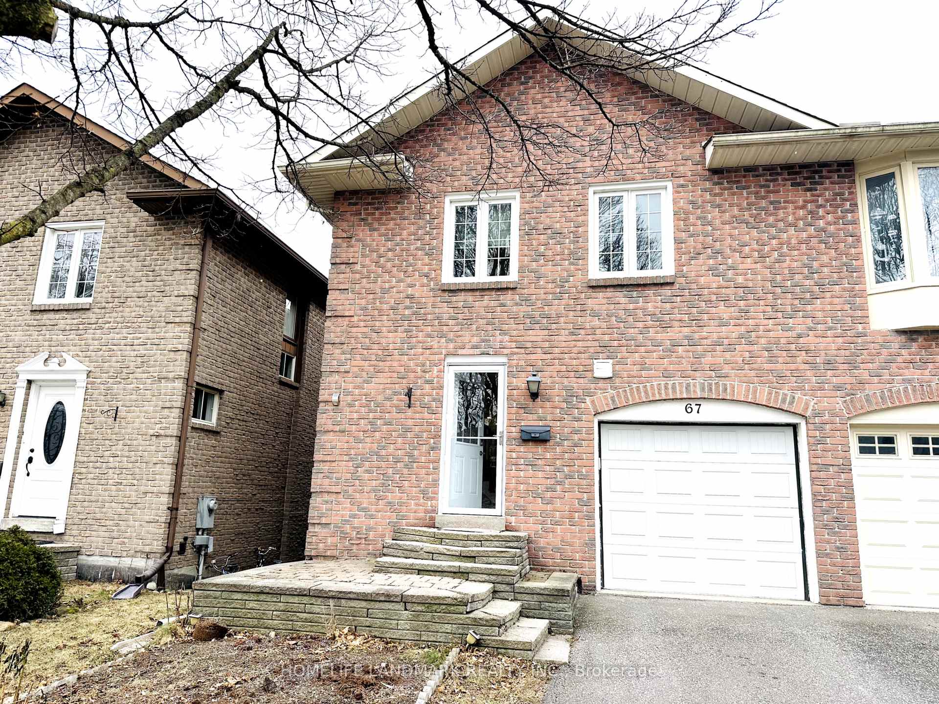 Photo 2 of 67 Foxglove Court, Markham, Unionville — HOMEH
