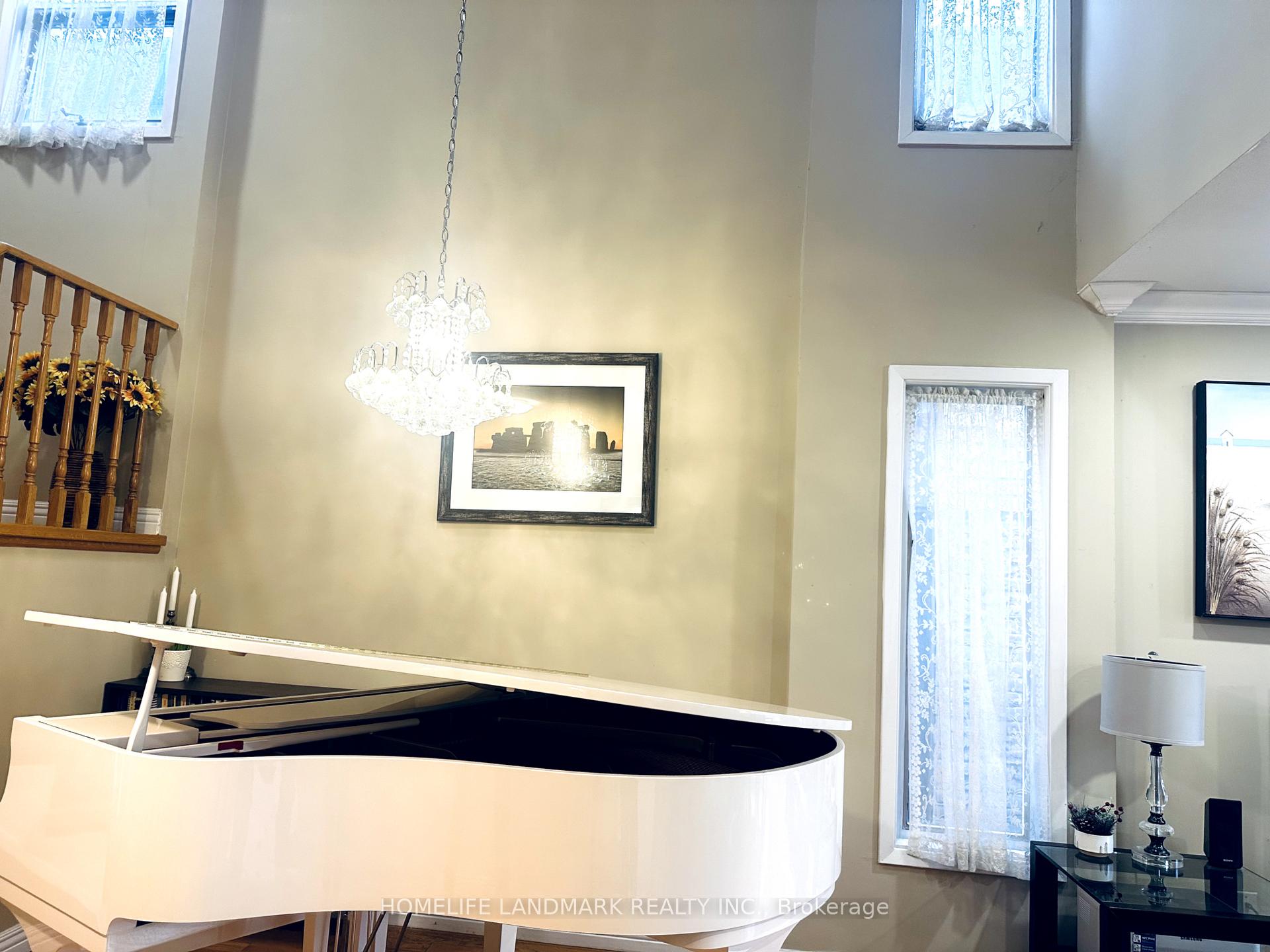 Photo 19 of 67 Foxglove Court, Markham, Unionville — HOMEH