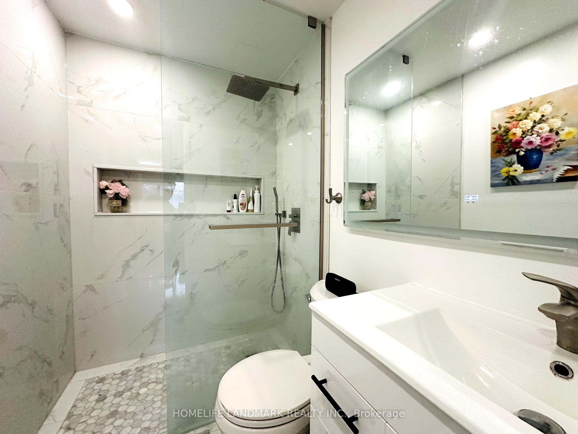 Photo 25 of 67 Foxglove Court, Markham, Unionville — HOMEH