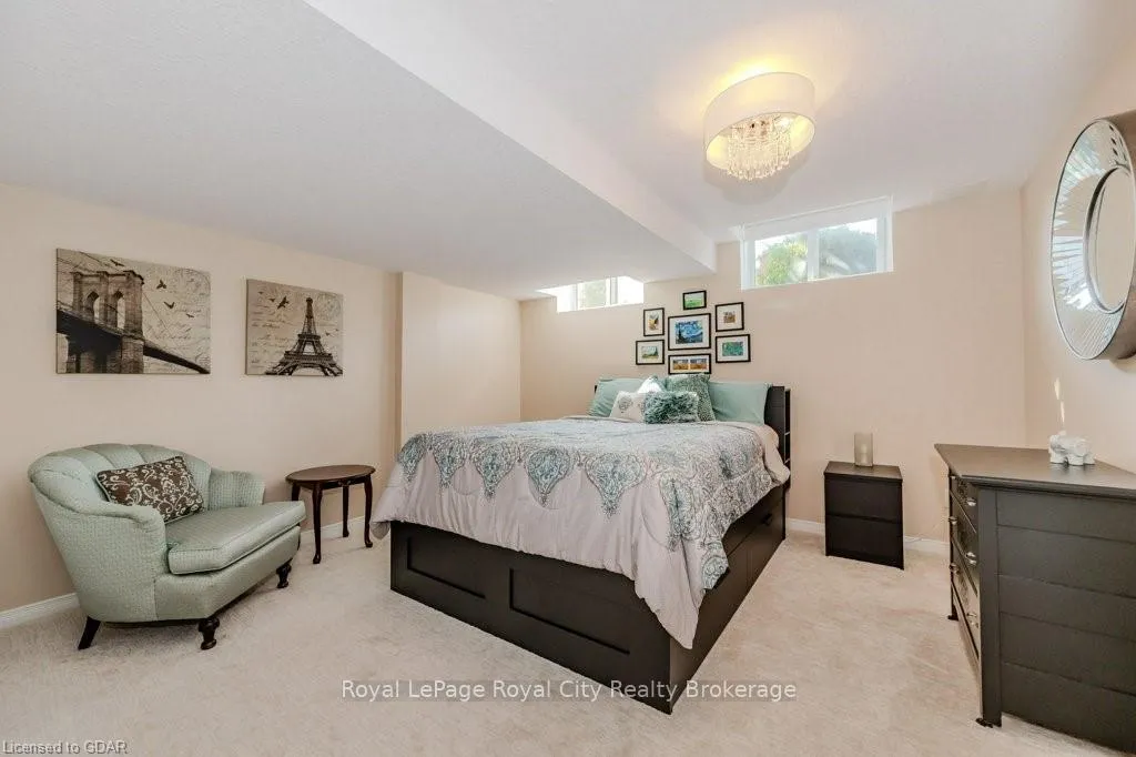 Photo 25 of Unit 13, 461 Columbia Street W, Waterloo, Upper Beechwood — HOMEH