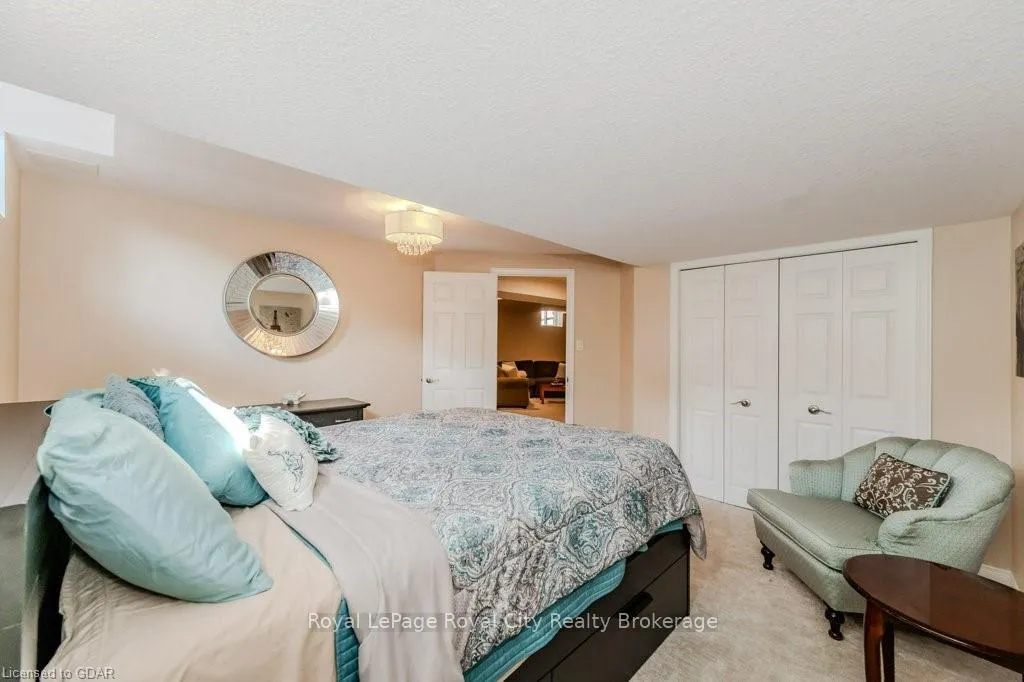 Photo 26 of Unit 13, 461 Columbia Street W, Waterloo, Upper Beechwood — HOMEH