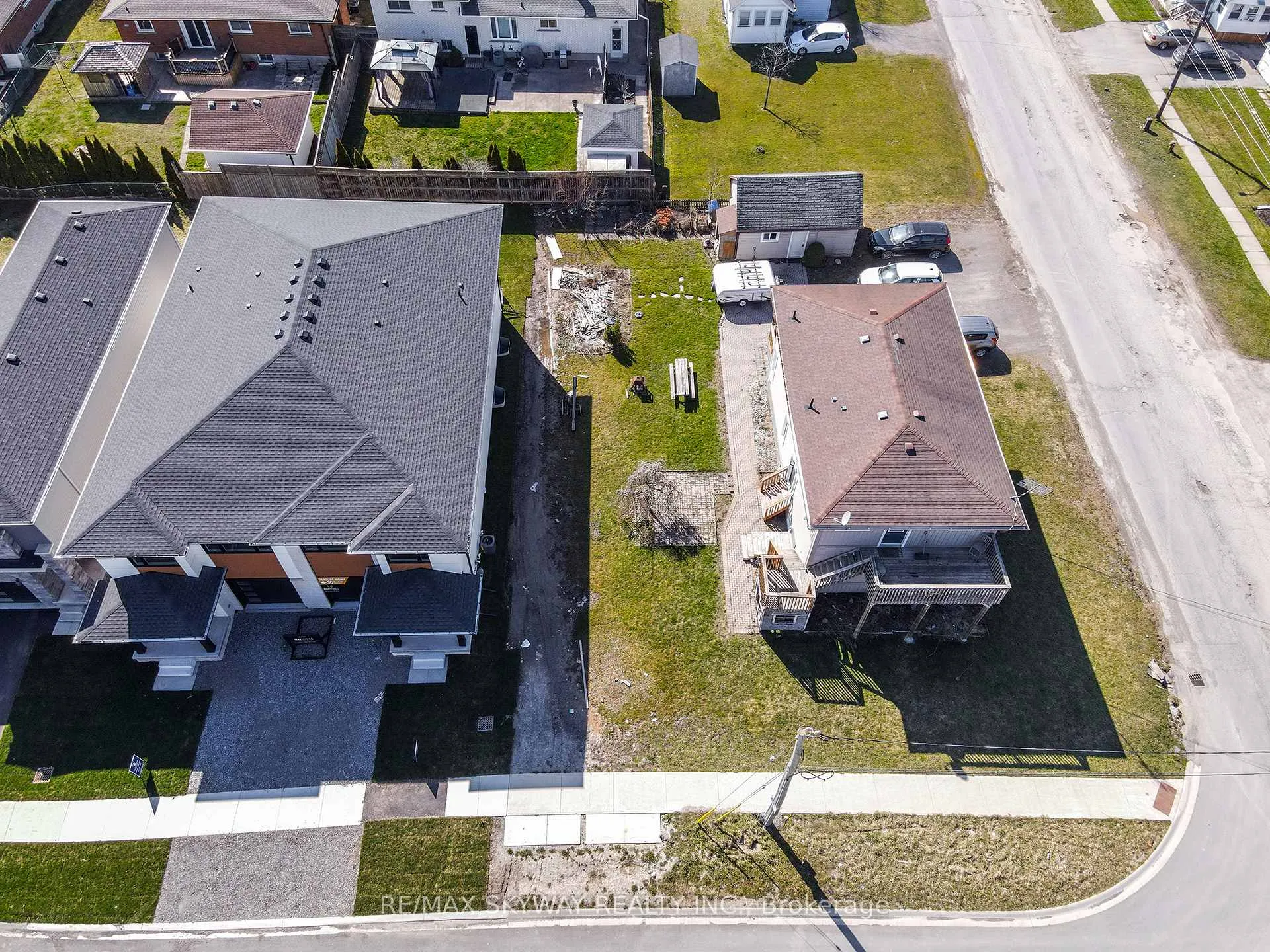 Photo 9 of 162 Louise Street, Welland, Lincoln/Crowland — HOMEH
