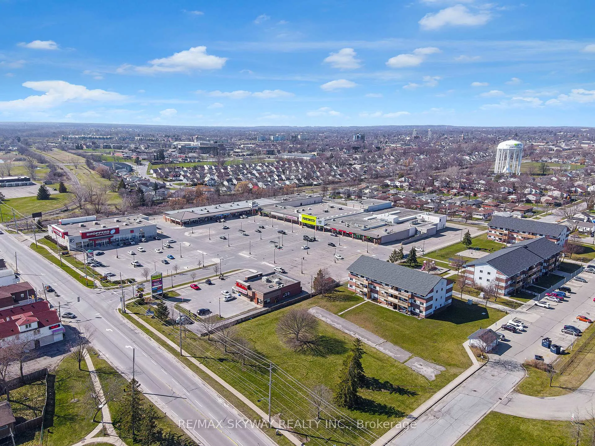 Photo 14 of 162 Louise Street, Welland, Lincoln/Crowland — HOMEH