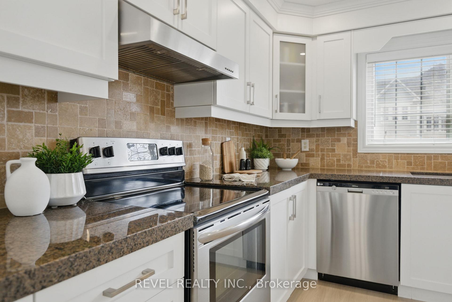 Photo 21 of 100 Ashbury Boulevard, Ajax, South East — HOMEH