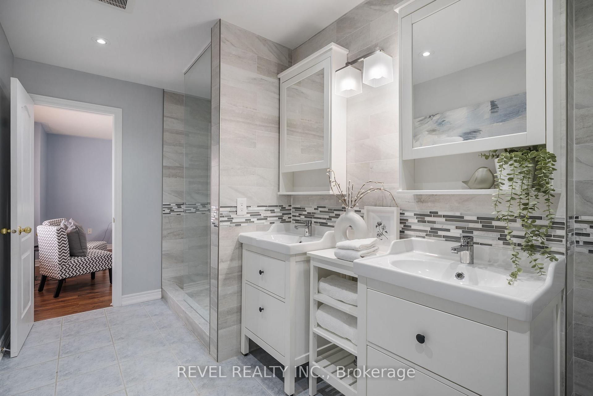 Photo 28 of 100 Ashbury Boulevard, Ajax, South East — HOMEH