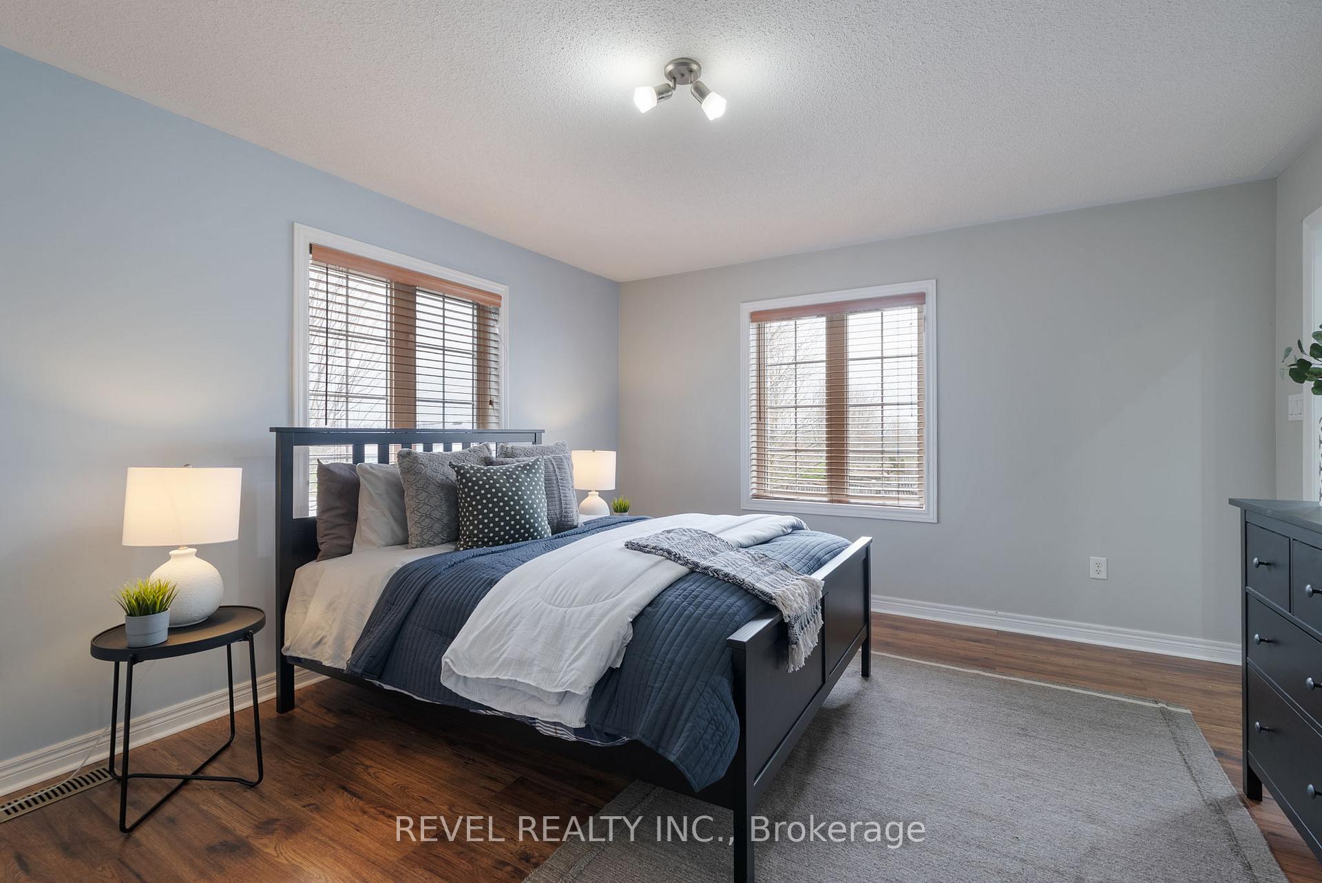 Photo 32 of 100 Ashbury Boulevard, Ajax, South East — HOMEH