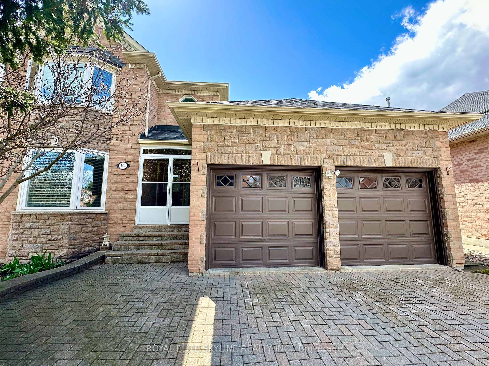 Photo 1 of 144 Manhattan Drive, Markham, Markville — HOMEH