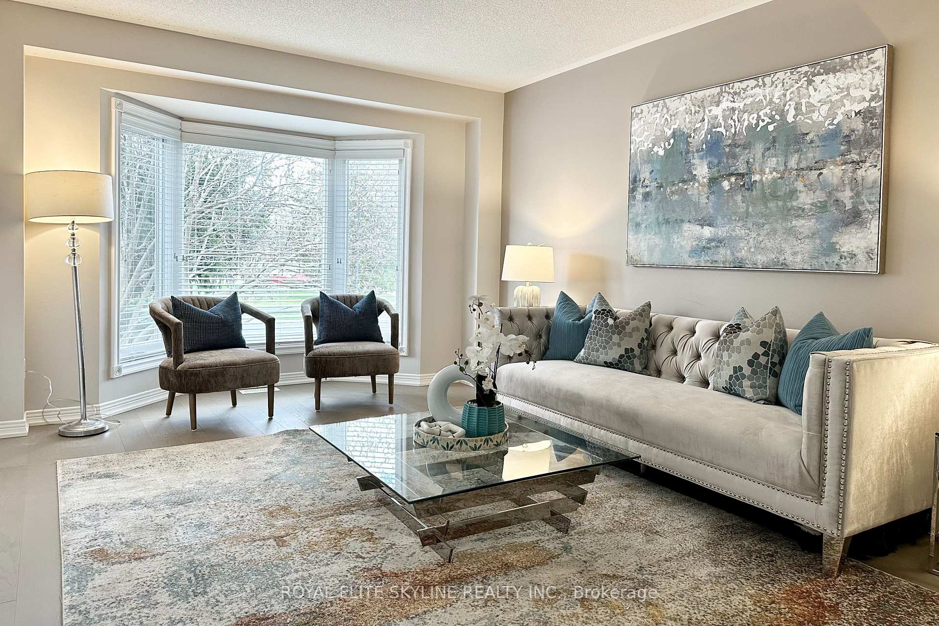Photo 2 of 144 Manhattan Drive, Markham, Markville — HOMEH