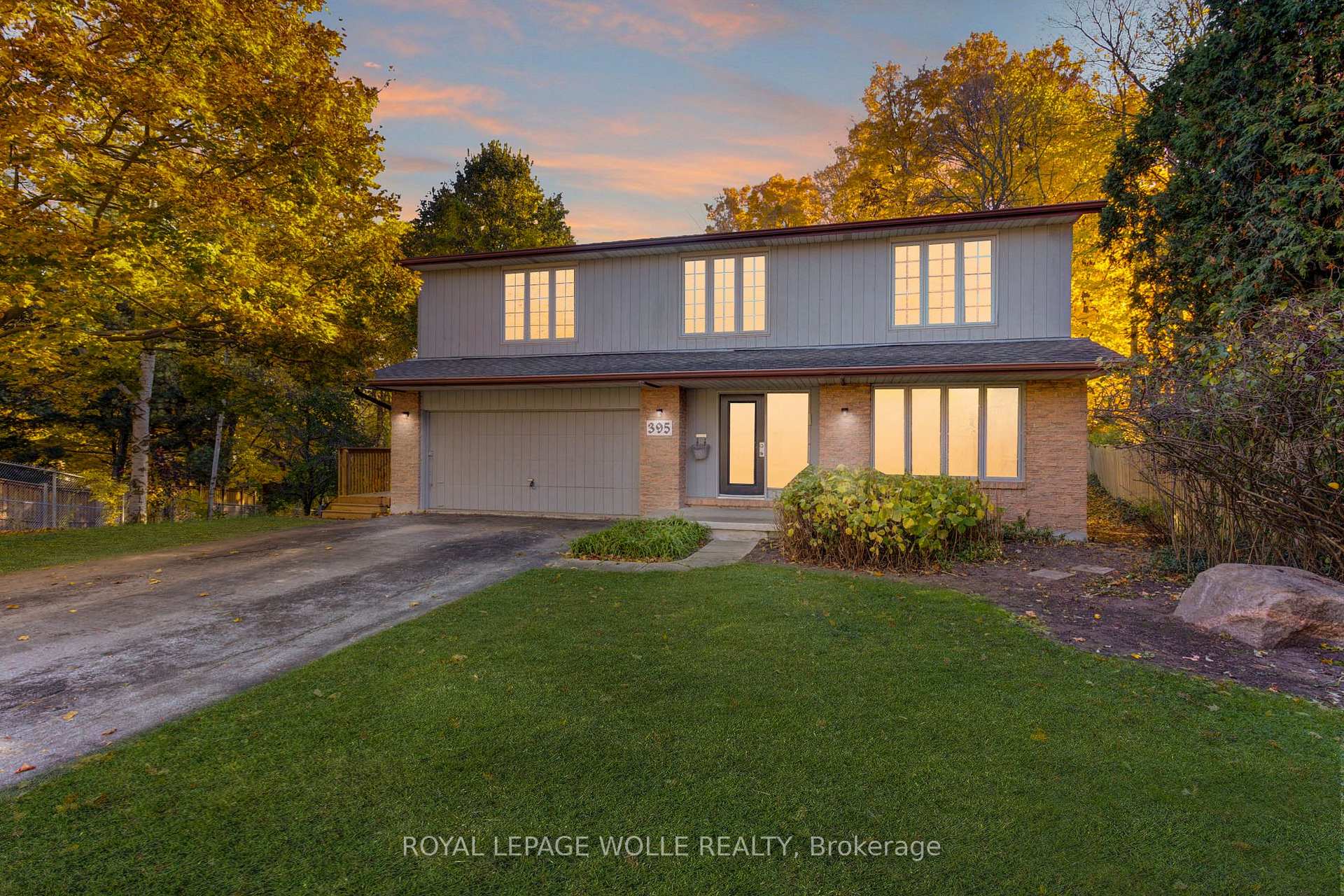 Photo 2 of 395 Westridge Drive, Waterloo — HOMEH