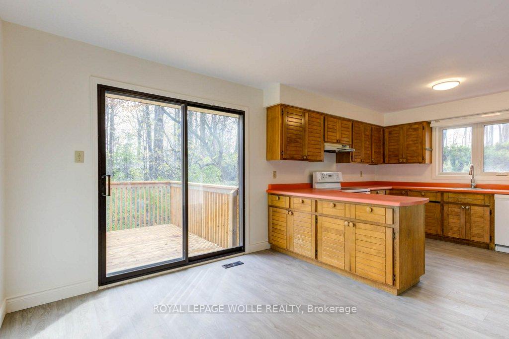 Photo 9 of 395 Westridge Drive, Waterloo — HOMEH
