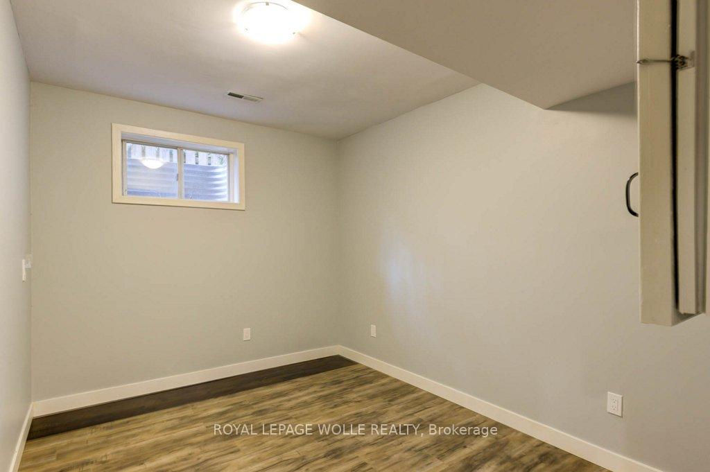 Photo 24 of 395 Westridge Drive, Waterloo — HOMEH