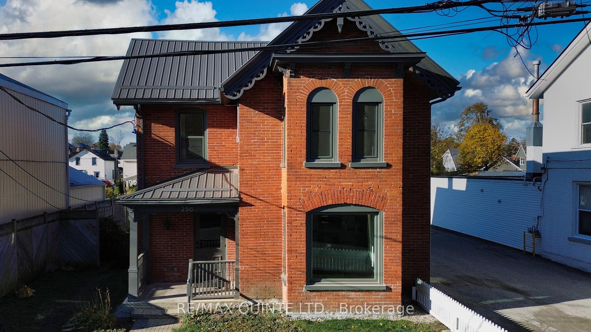 Photo 12 of Unit 2, 256 Coleman Street, Belleville, Belleville Ward — HOMEH