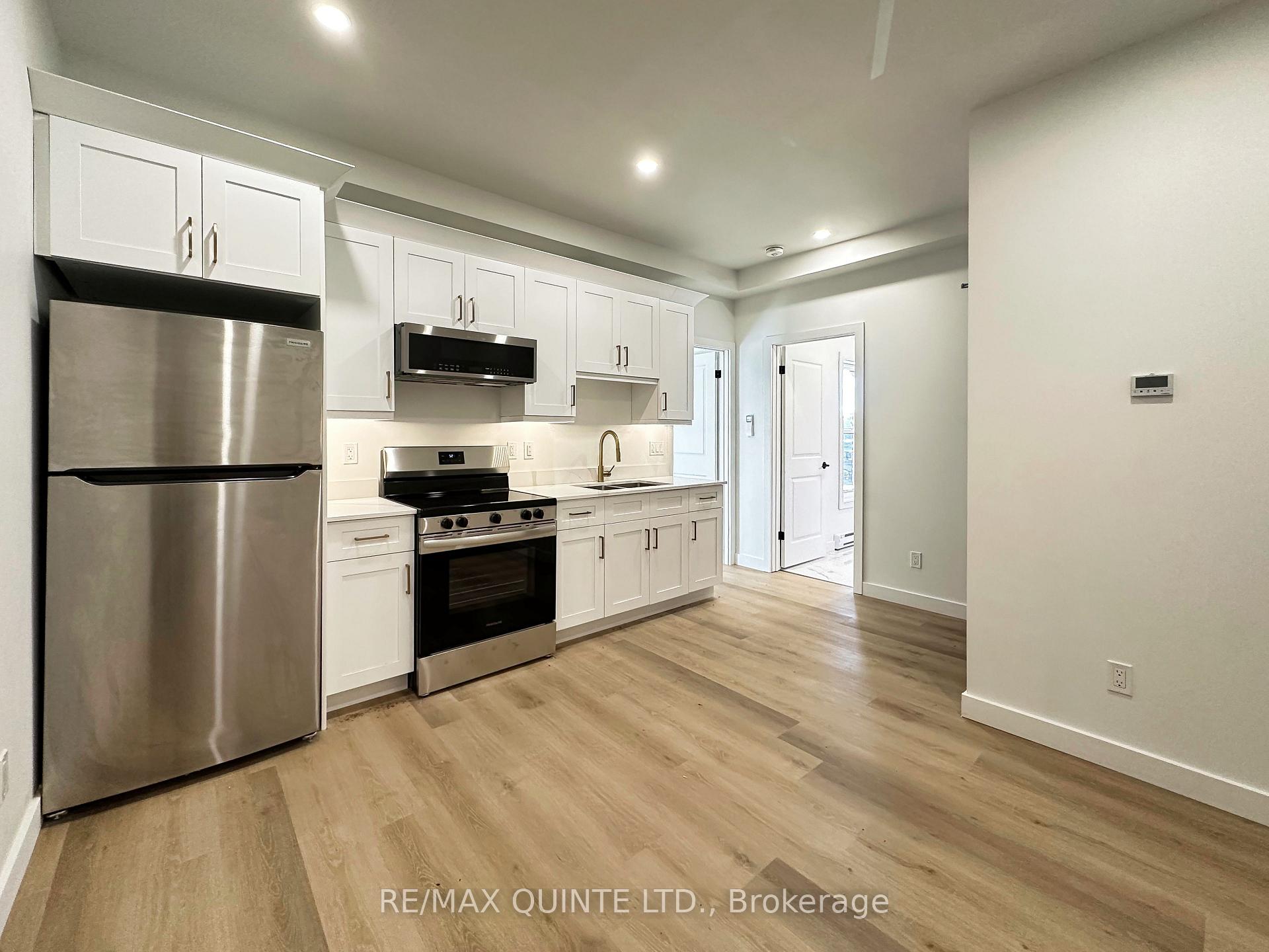 Photo 7 of Unit 2, 256 Coleman Street, Belleville, Belleville Ward — HOMEH