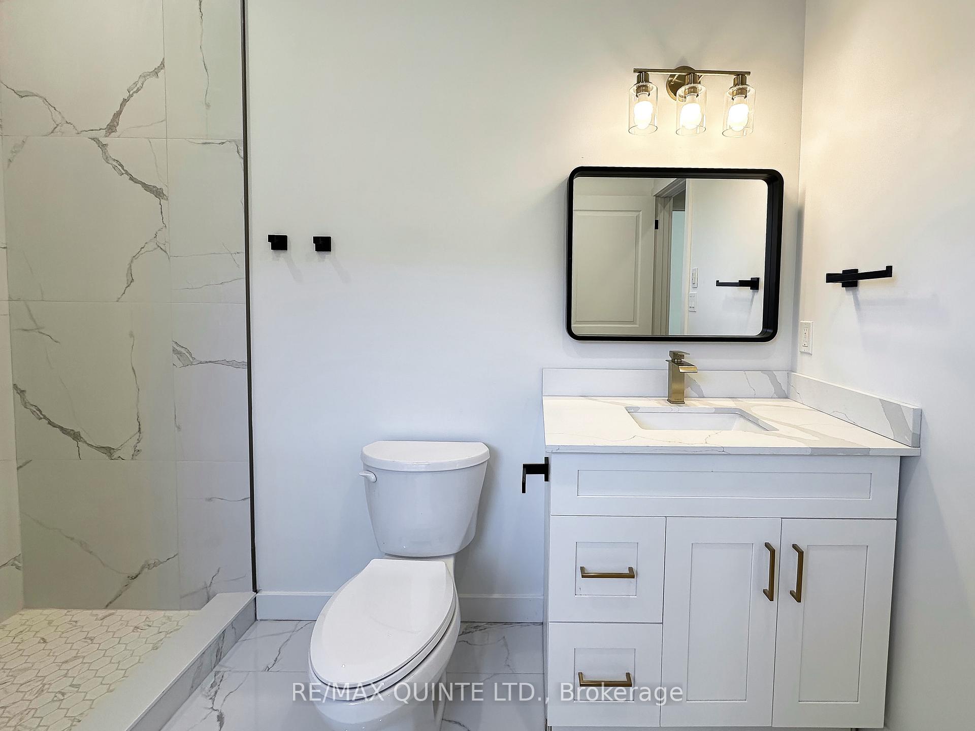 Photo 5 of Unit 2, 256 Coleman Street, Belleville, Belleville Ward — HOMEH