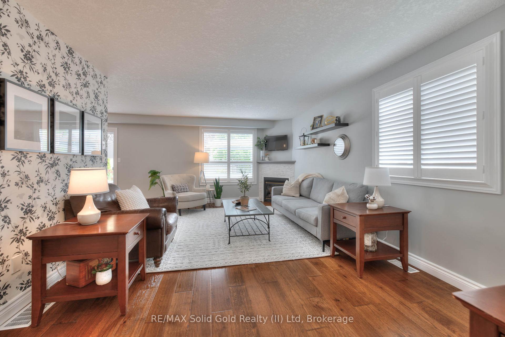 Photo 11 of 70 Kingfisher Drive, Woolwich — HOMEH