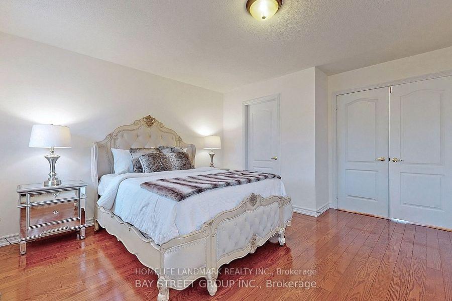 Photo 14 of 70 Goldenwood Crescent, Markham, Greensborough — HOMEH