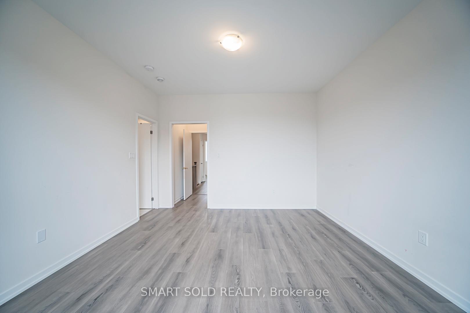 Photo 14 of 107 Crimson Forest Drive, Vaughan, Patterson — HOMEH