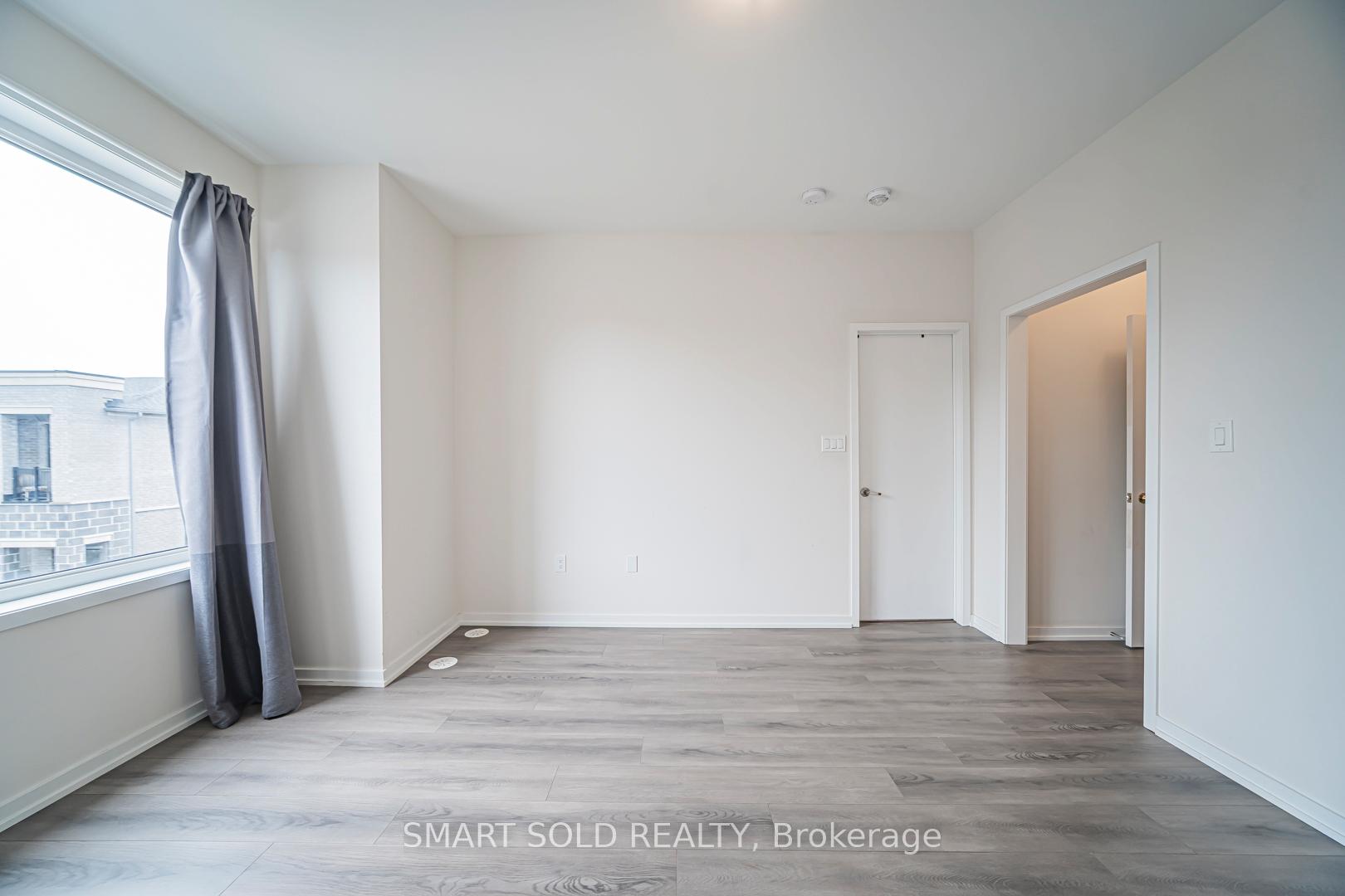 Photo 16 of 107 Crimson Forest Drive, Vaughan, Patterson — HOMEH