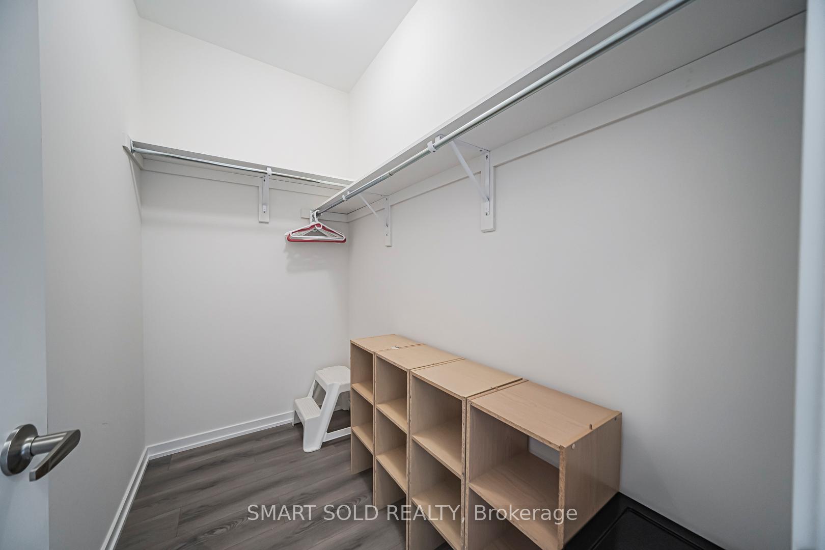 Photo 19 of 107 Crimson Forest Drive, Vaughan, Patterson — HOMEH