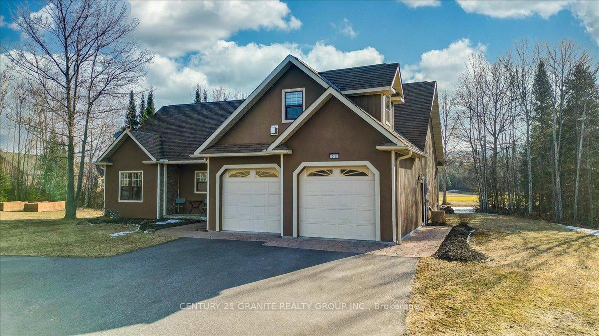 Front of 52 Nicklaus Drive