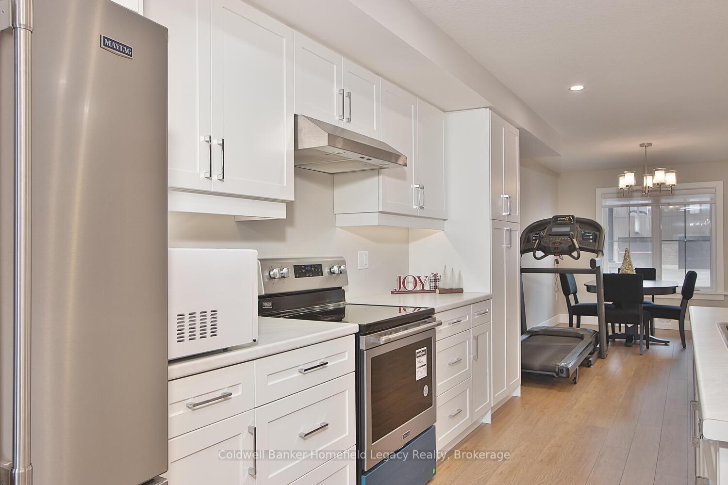 Photo 10 of Unit C, 224 Thames Avenue, West Perth, Mitchell — HOMEH