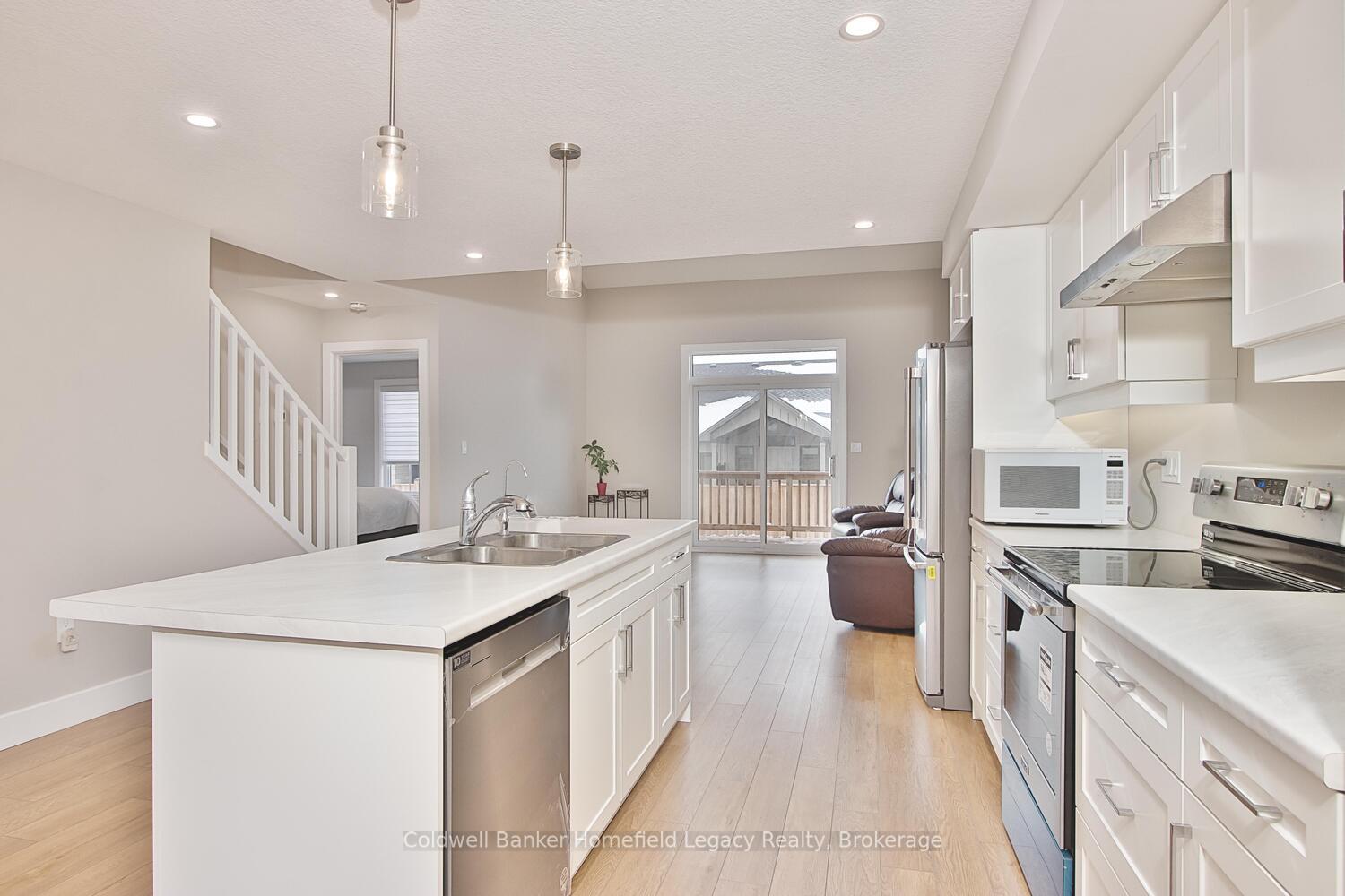 Photo 13 of Unit C, 224 Thames Avenue, West Perth, Mitchell — HOMEH
