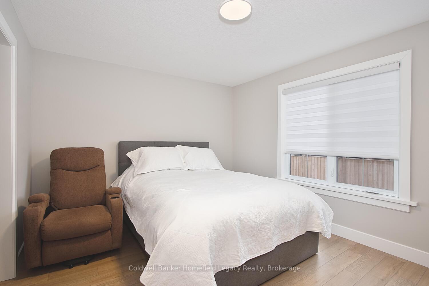 Photo 16 of Unit C, 224 Thames Avenue, West Perth, Mitchell — HOMEH