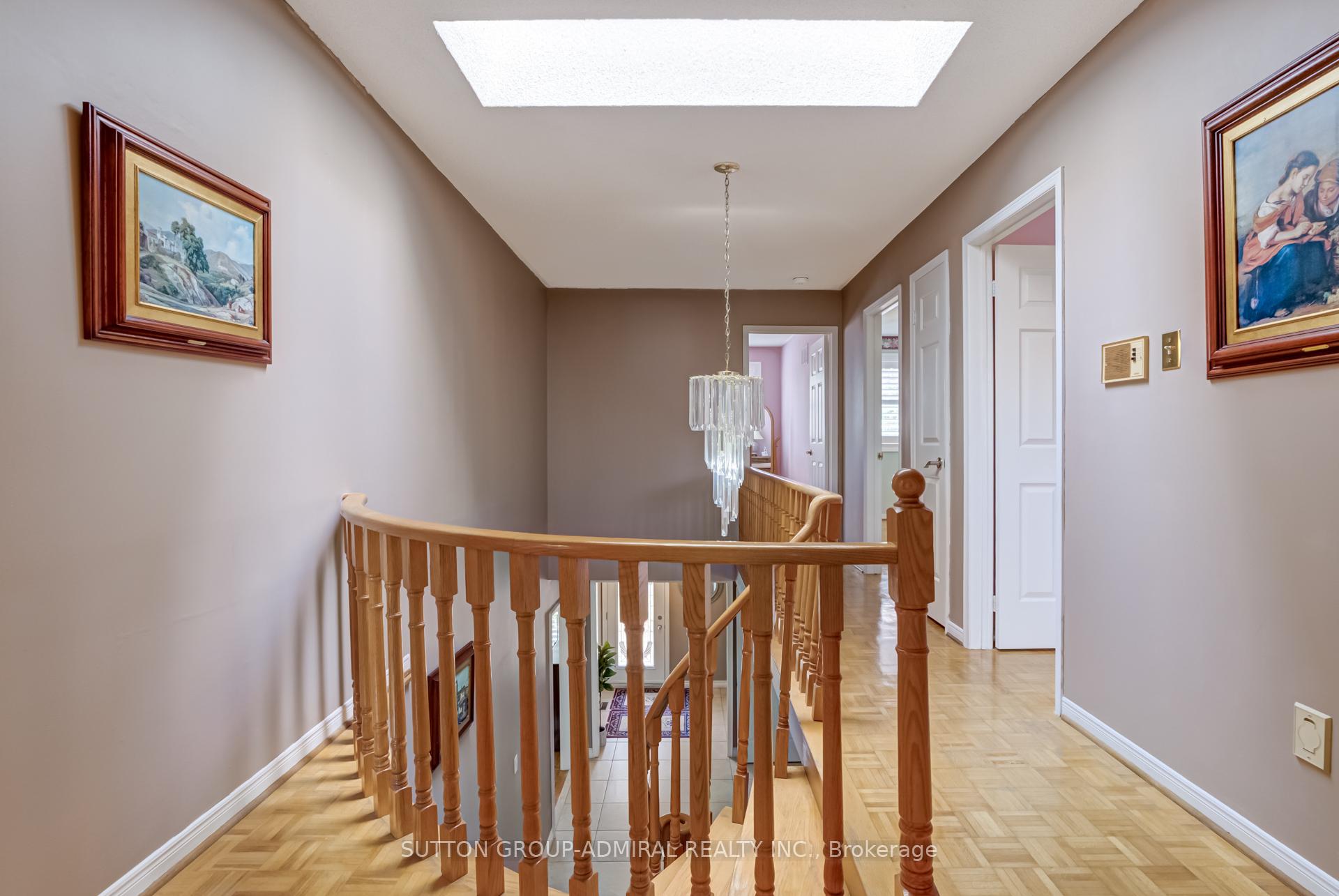 Photo 16 of 393 Aberdeen Avenue, Vaughan, East Woodbridge — HOMEH