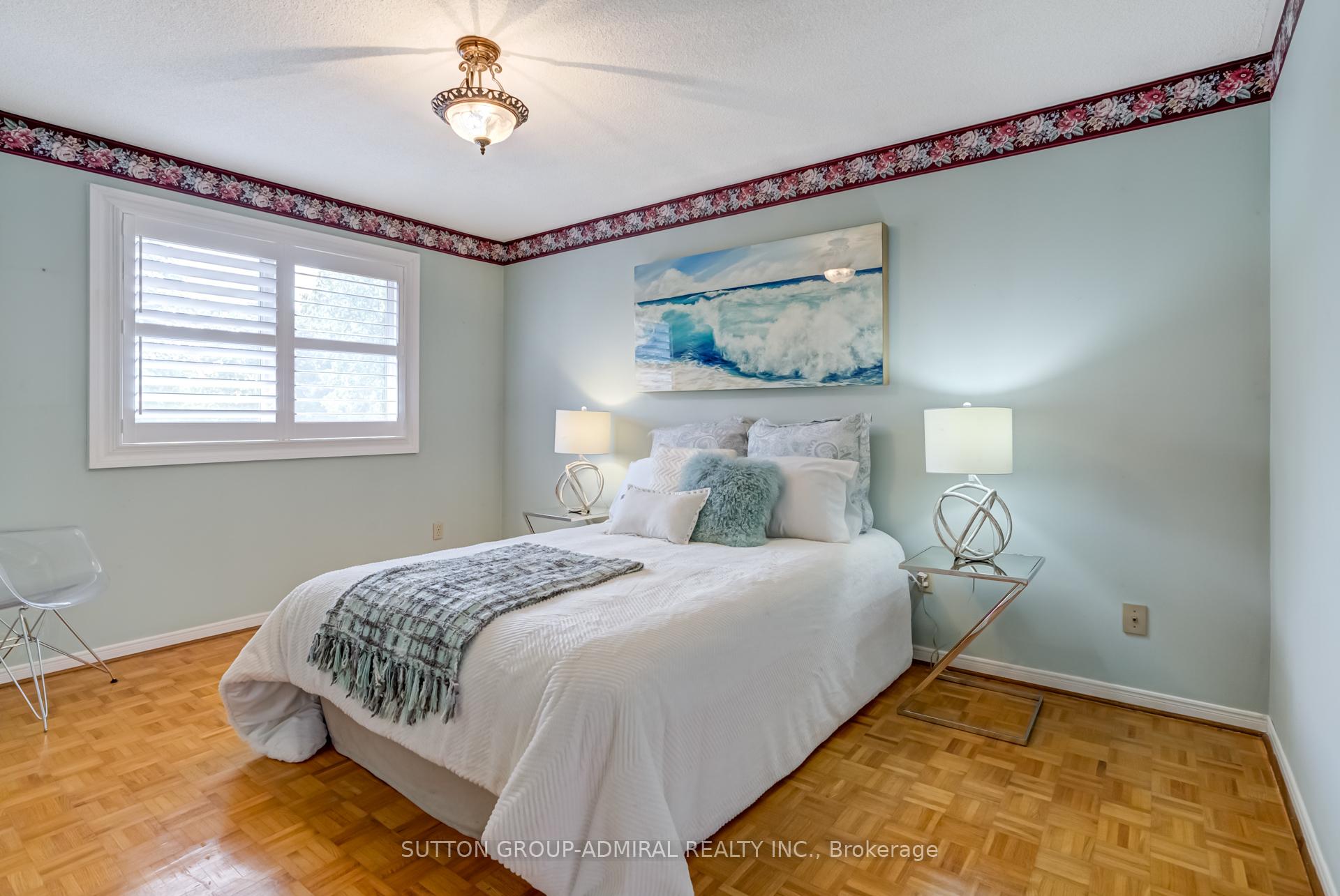 Photo 21 of 393 Aberdeen Avenue, Vaughan, East Woodbridge — HOMEH