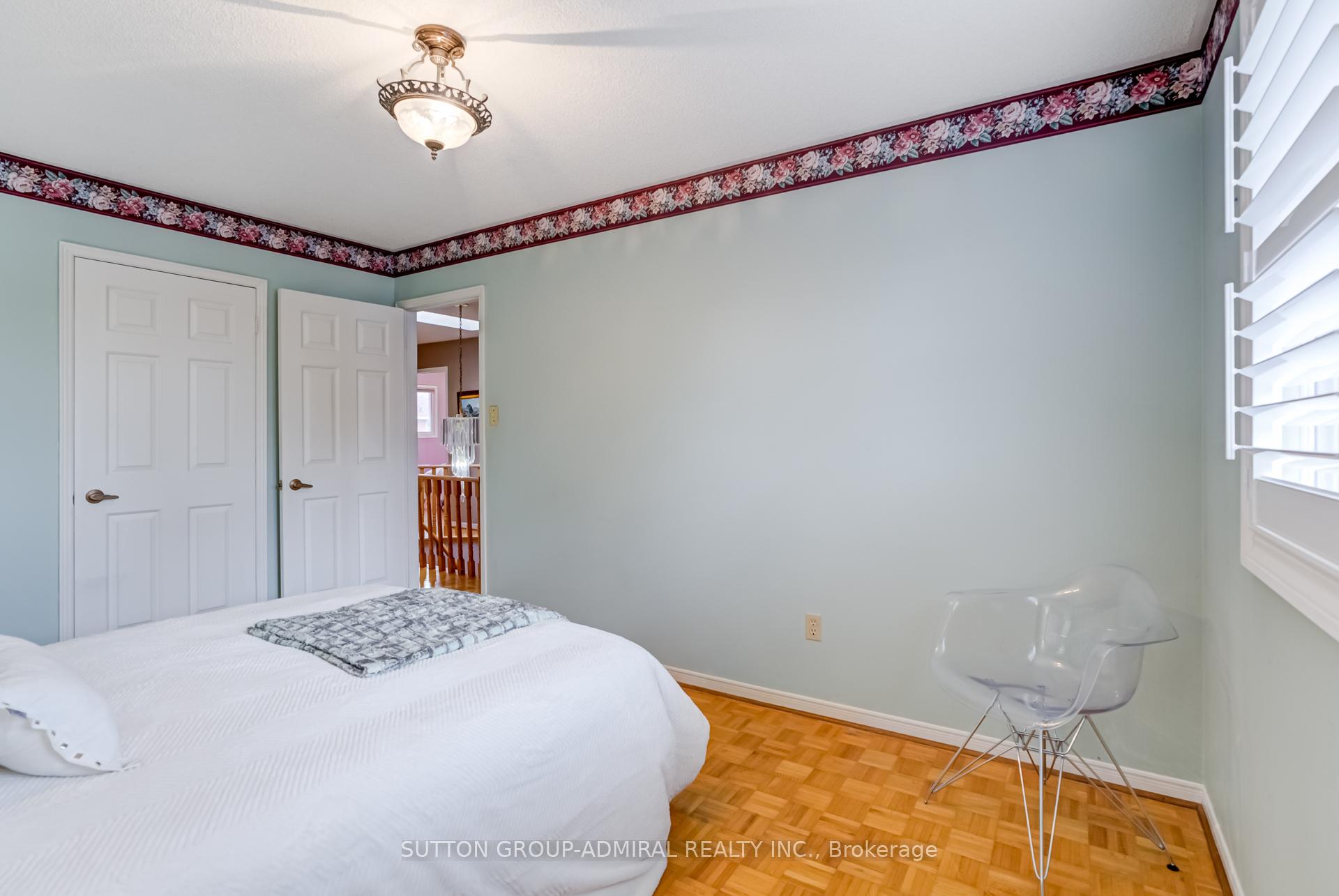 Photo 22 of 393 Aberdeen Avenue, Vaughan, East Woodbridge — HOMEH